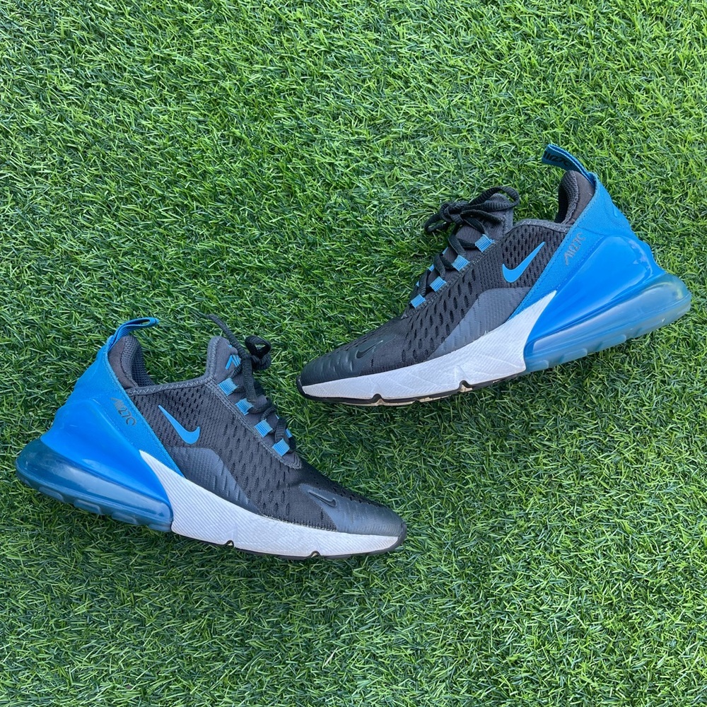 Nike Black & Blue Sporty Air Max Sneakers
